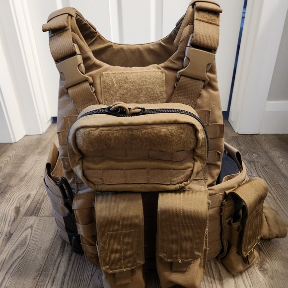 Accessories Usmc Plate Carrier Medium Poshmark